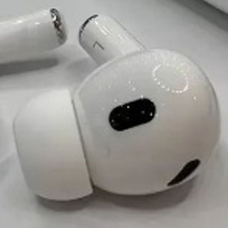 Right apple fashion AirPod pro