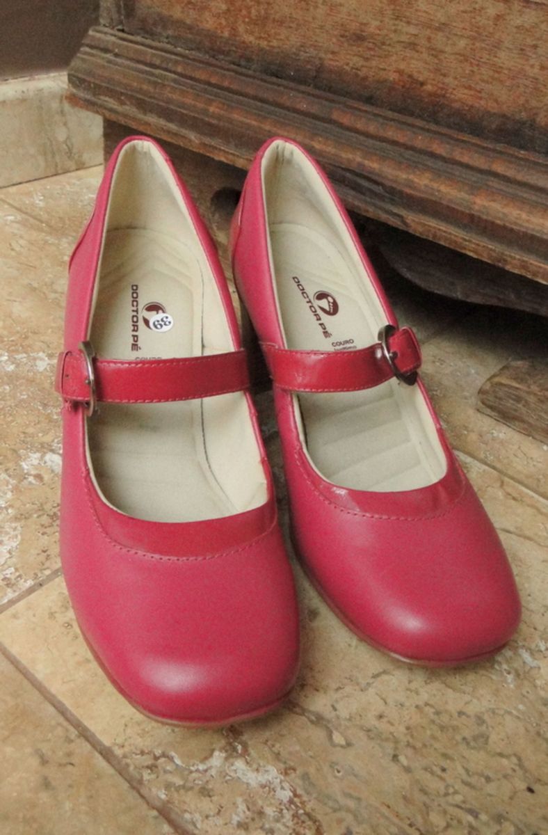 sapatos doctor pé