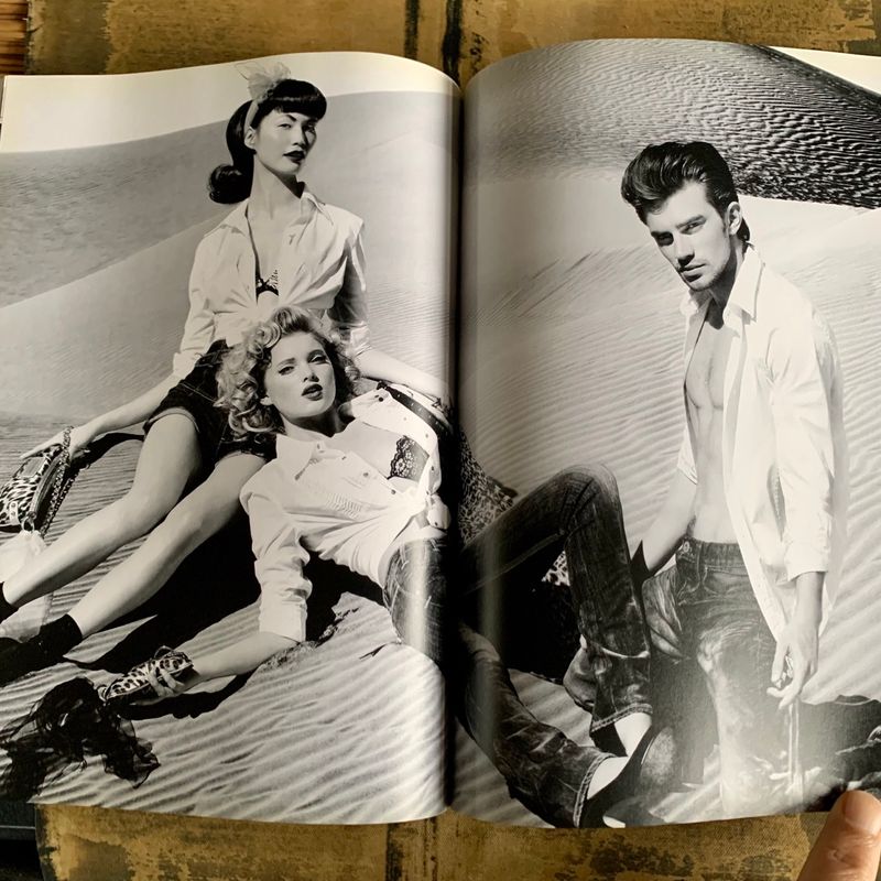 人気大割引 Revista Vogue The September Issue 2007 | Vogue Usado 女性情報誌