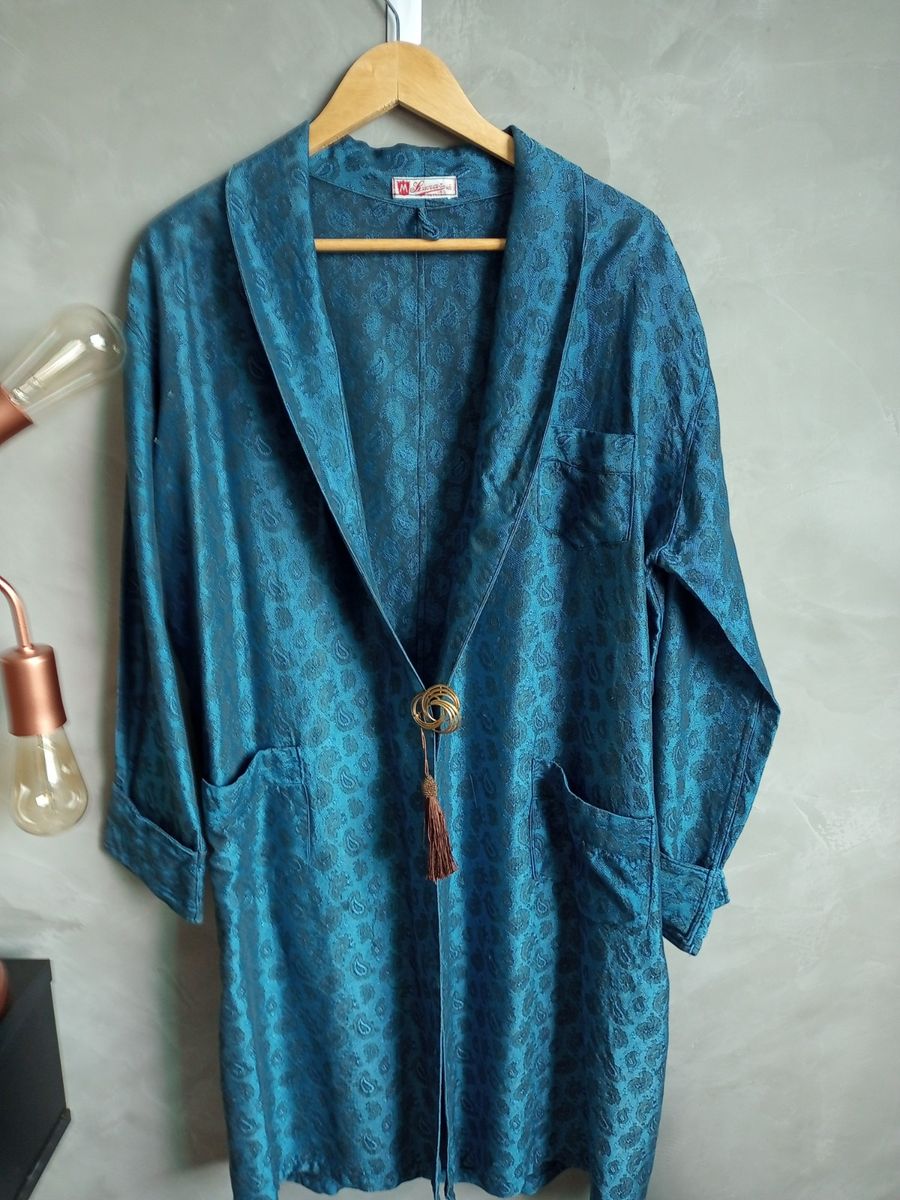 Robe de Chambre Vintage em Tecido Adamascado Tamanho 48 Produto