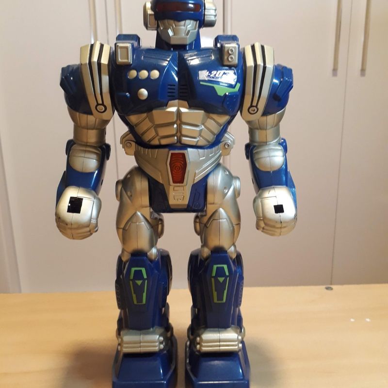 Rob 29cm Happy Kid Toy Group M 203 com Som e Luz 2001 Brinquedo