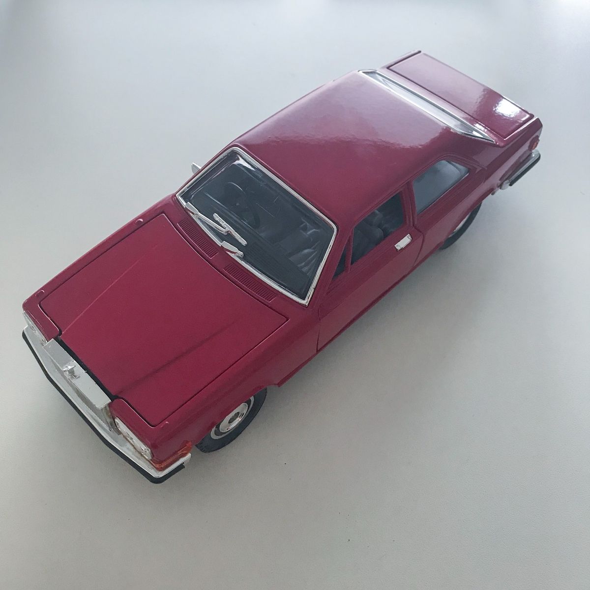 Ancien Jouet Burago - Rolls Royce Camargue Réf. 3001 N°30 - Voiture Miniature