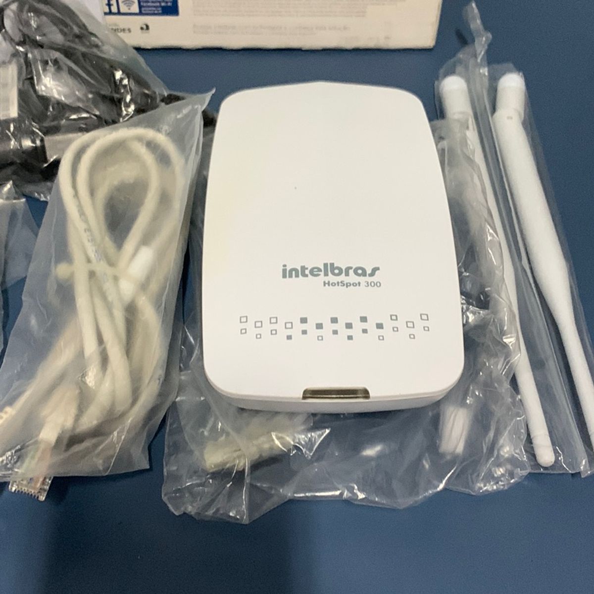 Roteador Wireless Hotspot 300 Intelbras | Item Info & Eletro Intelbras ...