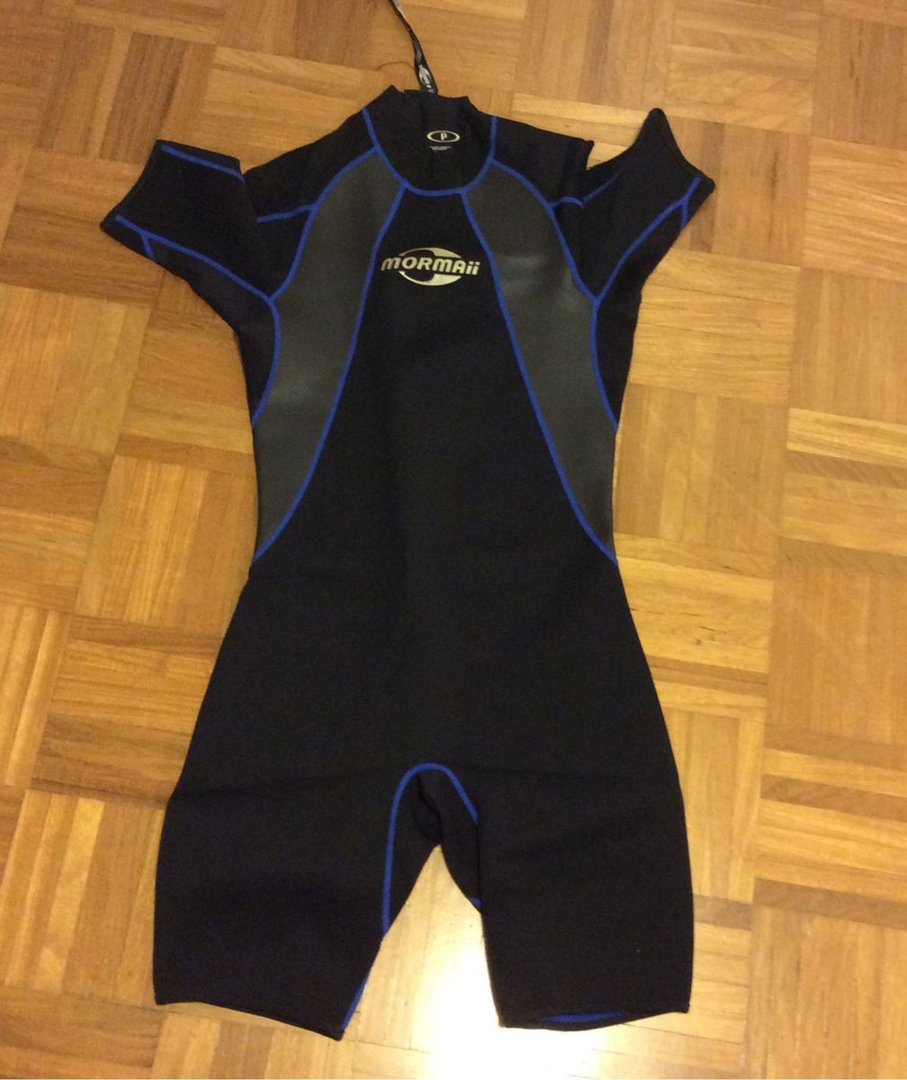 roupa de surf infantil