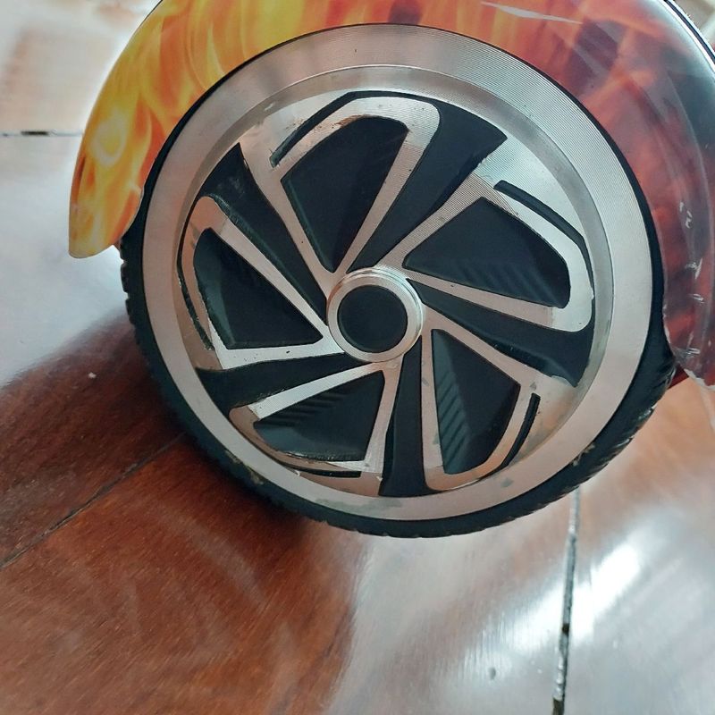Hoverboard Br Boards Skate Eletrico 6.5 Gelo Fogo Bluetooth. Novo. Usado Somente em Casa. Br Boards Usado 96415026 enjoei