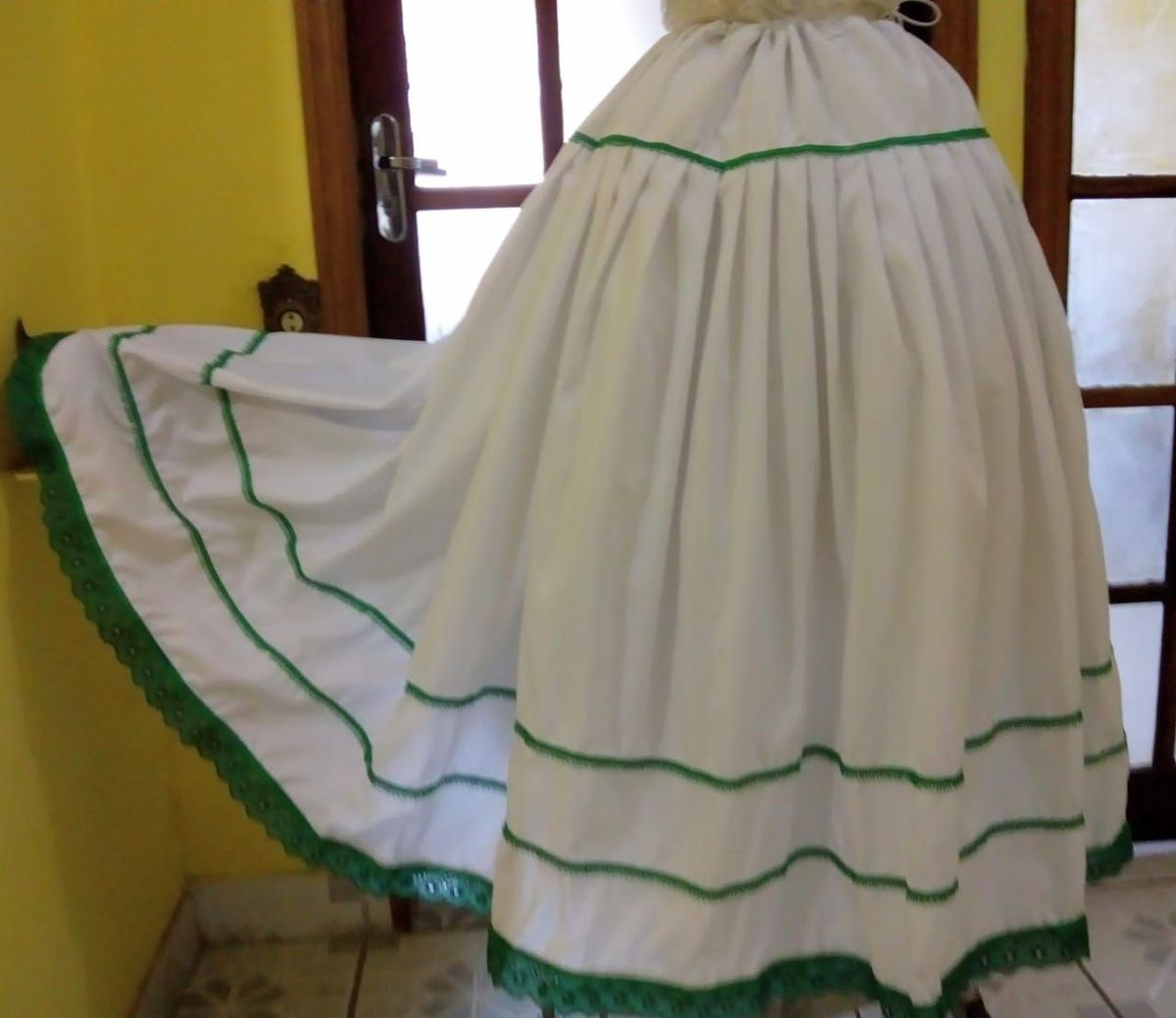 saia umbanda renda