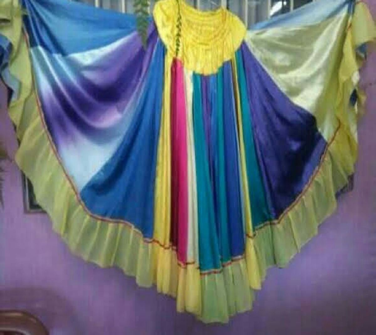 saia cigana arco iris