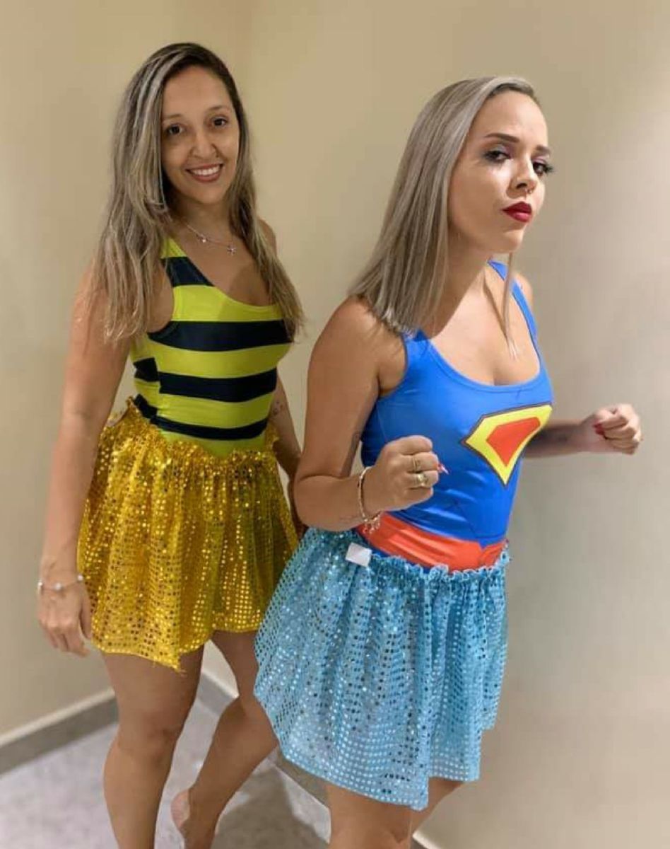 saia lantejoula carnaval