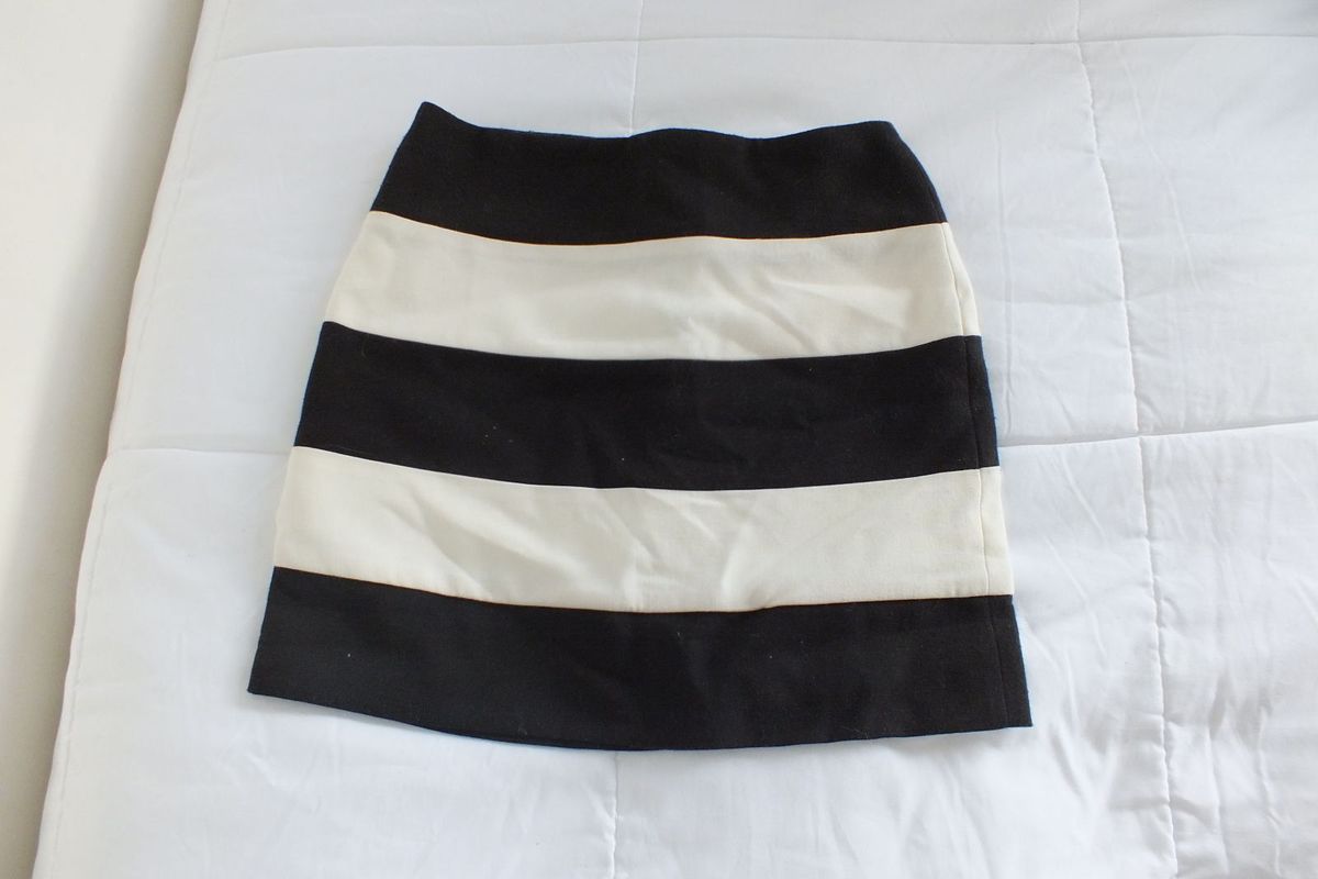 tecido grosso para saia