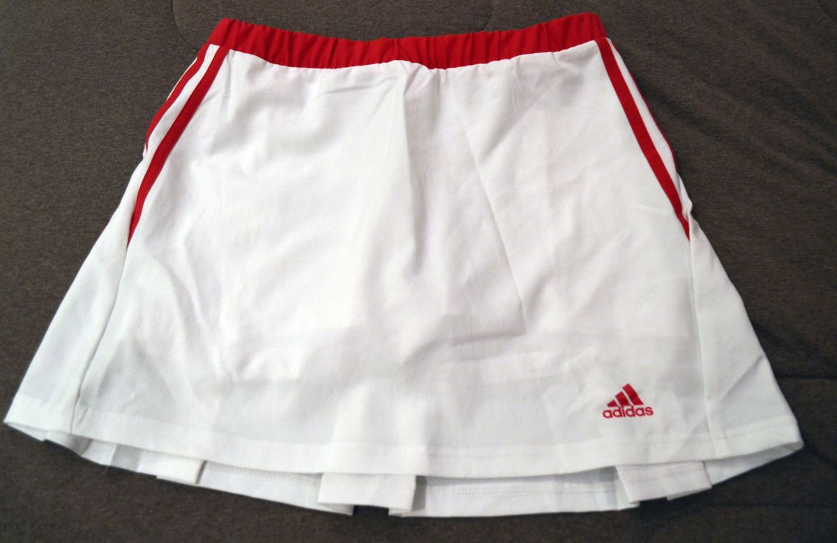 short saia tenista