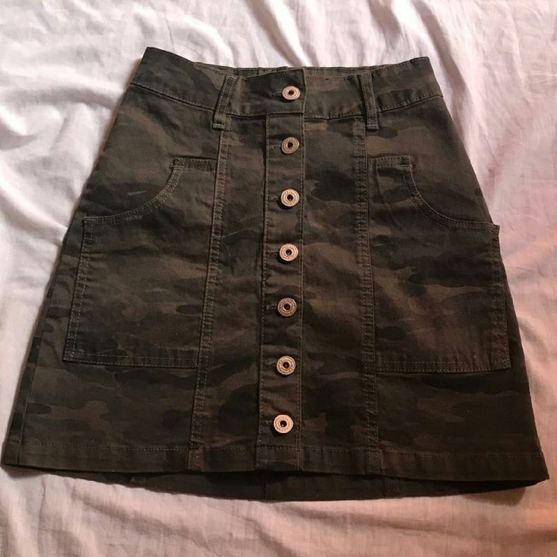 Deals saia jeans estampa militar