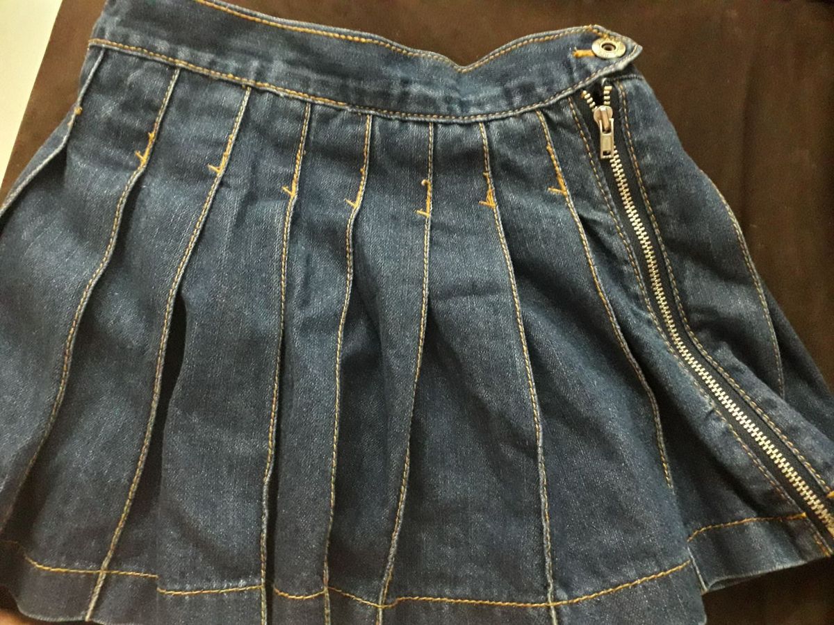 saia jeans plissada