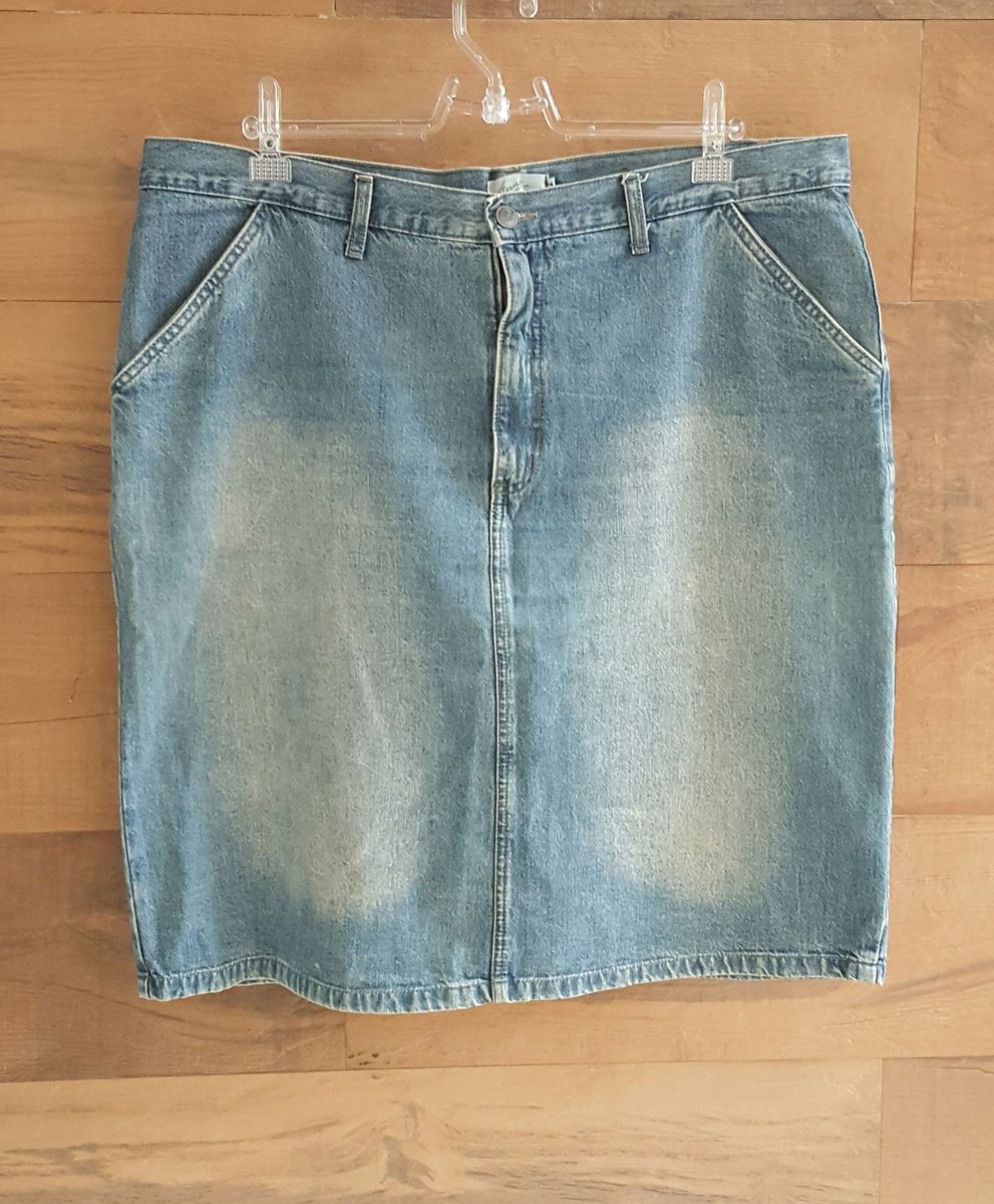 vestido em tule bordado