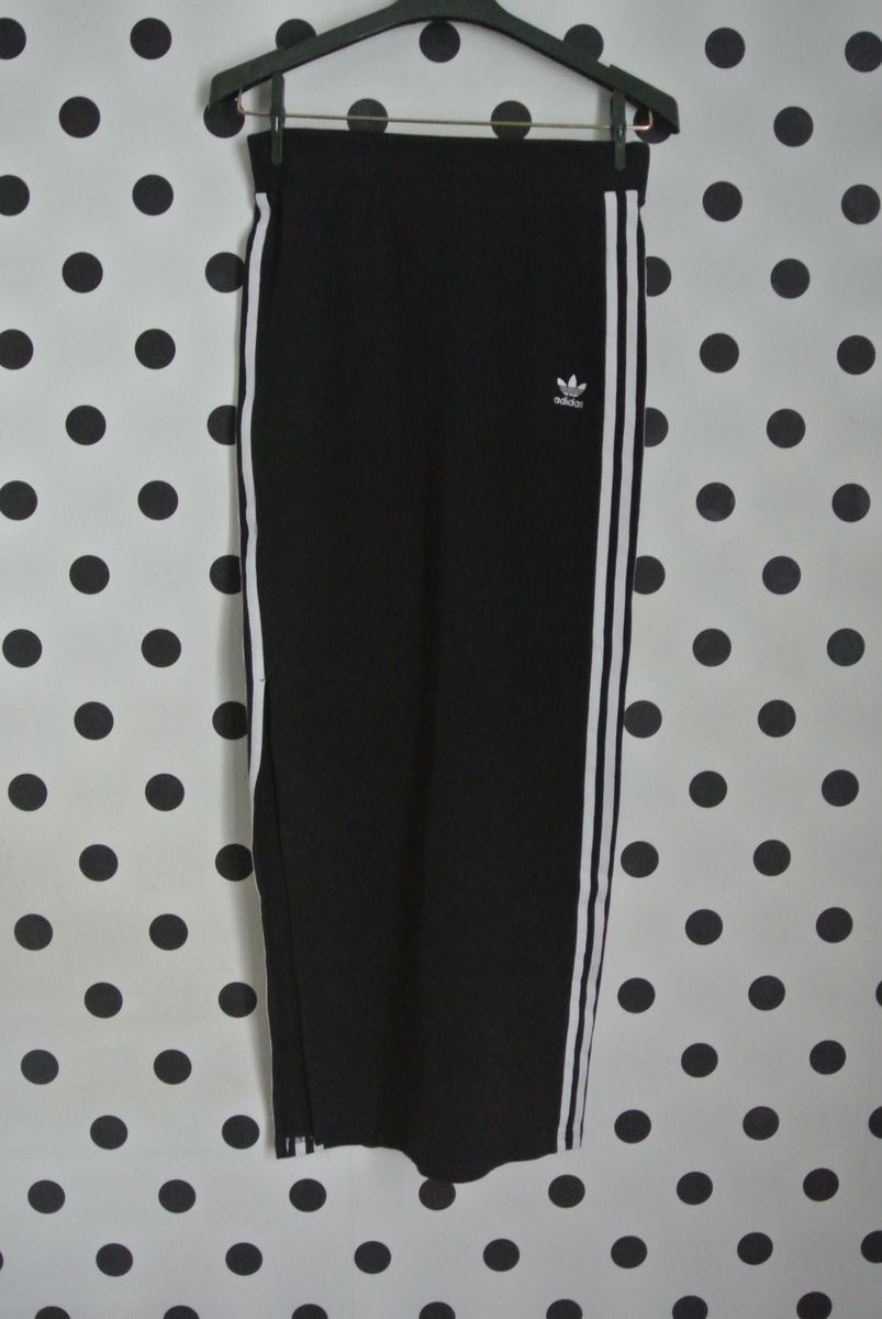 saia longa adidas preta
