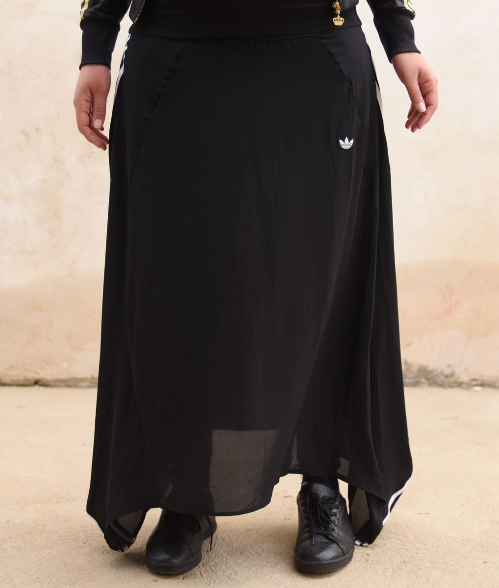 saia longa adidas preta