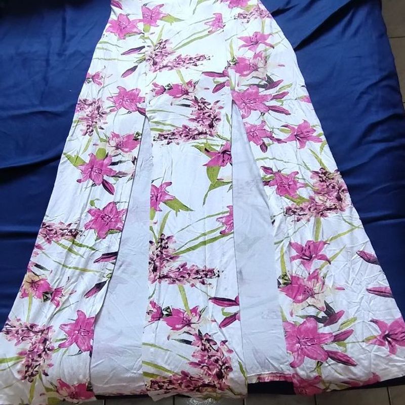 Saia Longa Fenda Dupla Saia Feminina Marisa Usado 110955966 enjoei