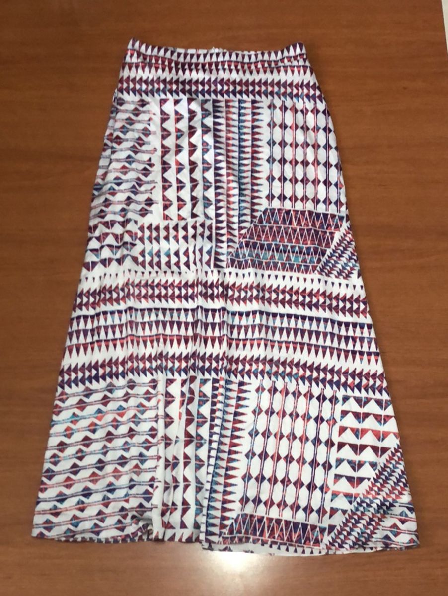 saia longa estampa geometrica
