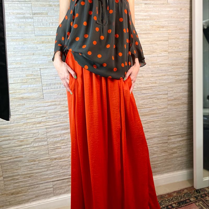 Saia Longa Zara com Bolso Nas Laterais Cor Laranja Saia Feminina Zara  Usado 80959124 enjoei