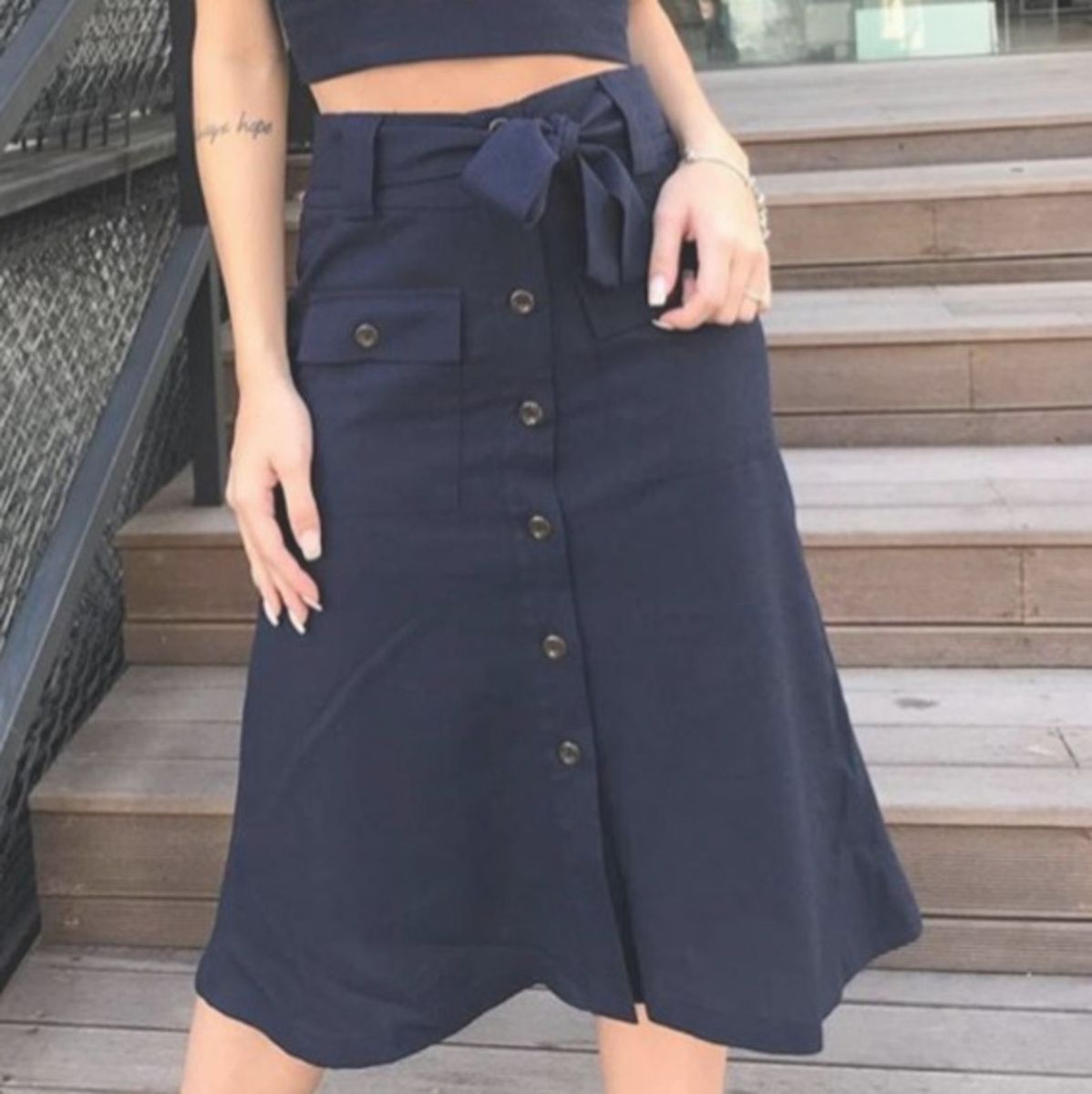 saia de linho midi preta