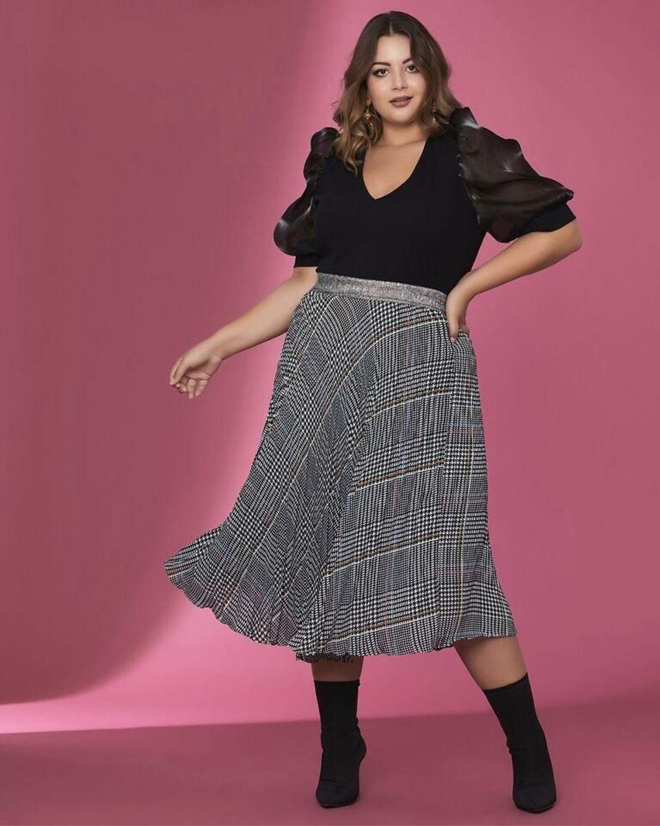 saia midi plissada plus size