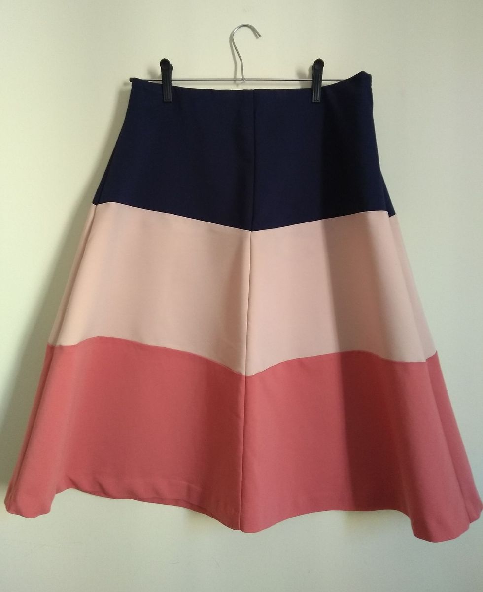 saia rosa em neoprene - saias c-e-a