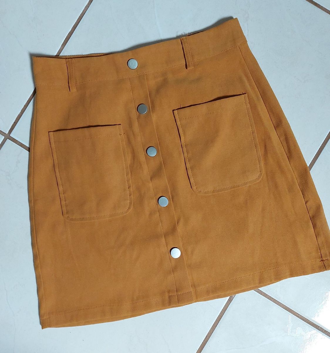 saia suede mostarda