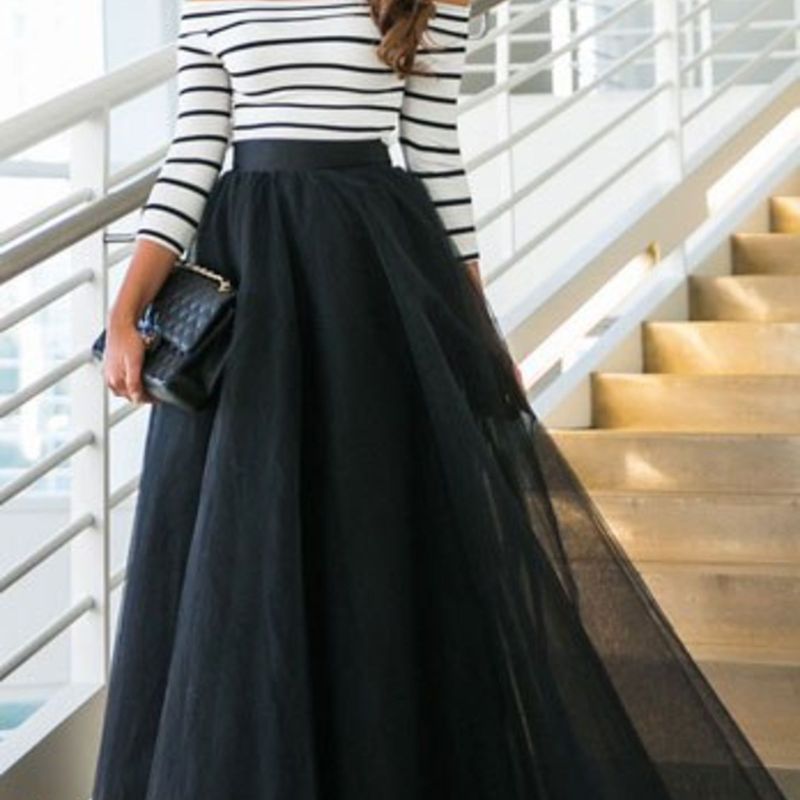 Saia Tule Long Clássica Anos 50 Lady Like | Saia Feminina Used Mood Nunca Usado 16547848 | enjoei