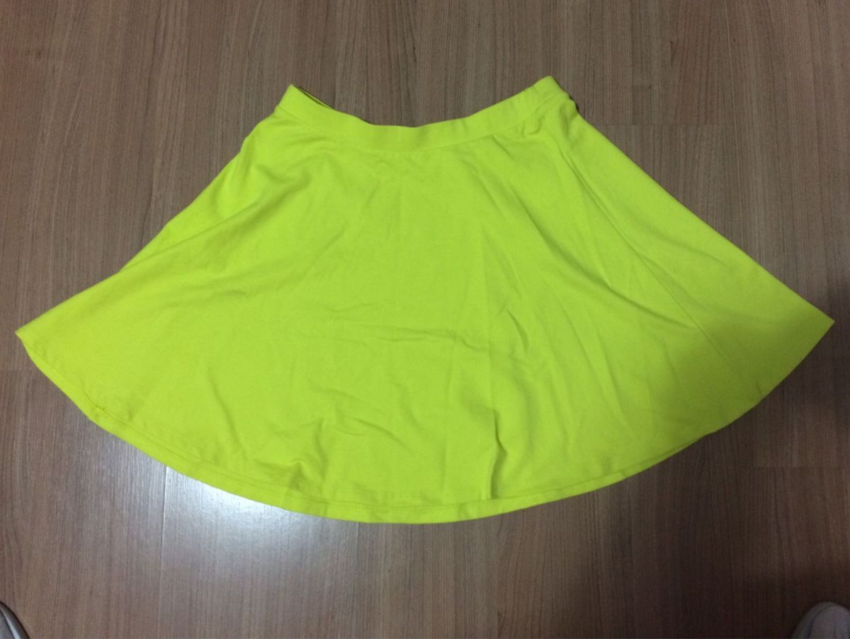 saia verde limao