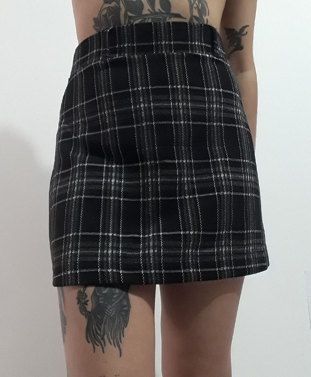 saia quadriculada renner