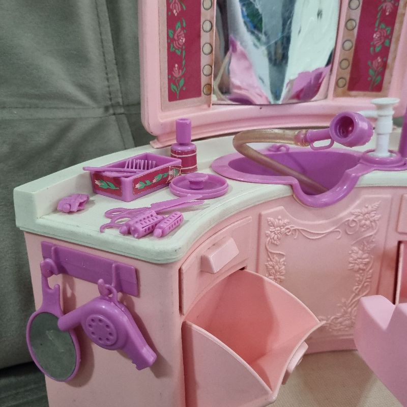 Mattel - Antigo e colecionável Salão de Beleza da BARBIE da Estrela - Anos  80 