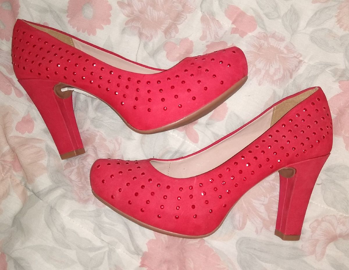 sapato vermelho dakota