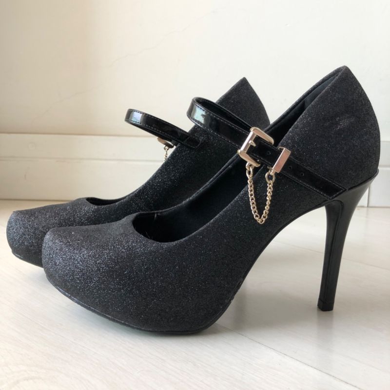 Sapato preto hot sale brilhante feminino