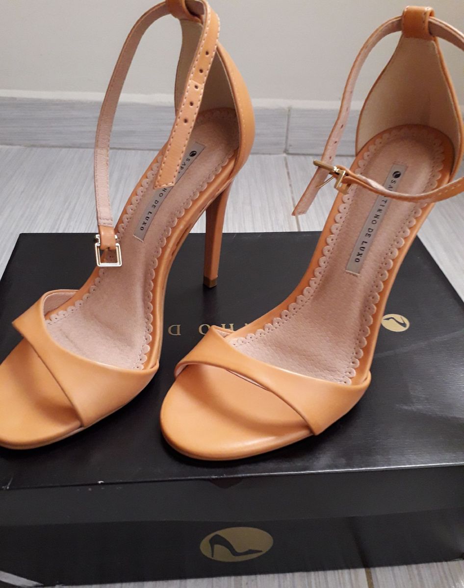 sapatinho de luxo sandalias