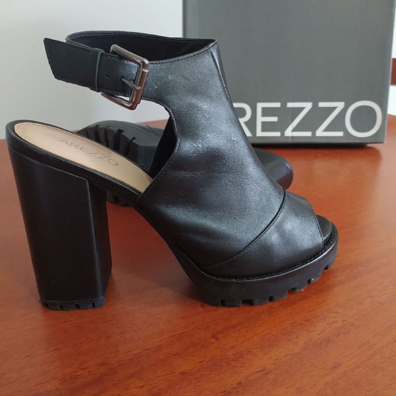 Sandal Boot Arezzo Salto Tratorado Sapato Feminino Arezzo Usado 75256725 enjoei