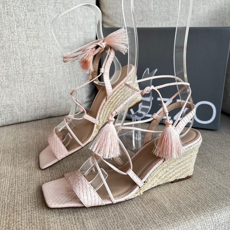 Sandália Anabela Arezzo Salto Baixo Tassel Rosa Snake Arezzo