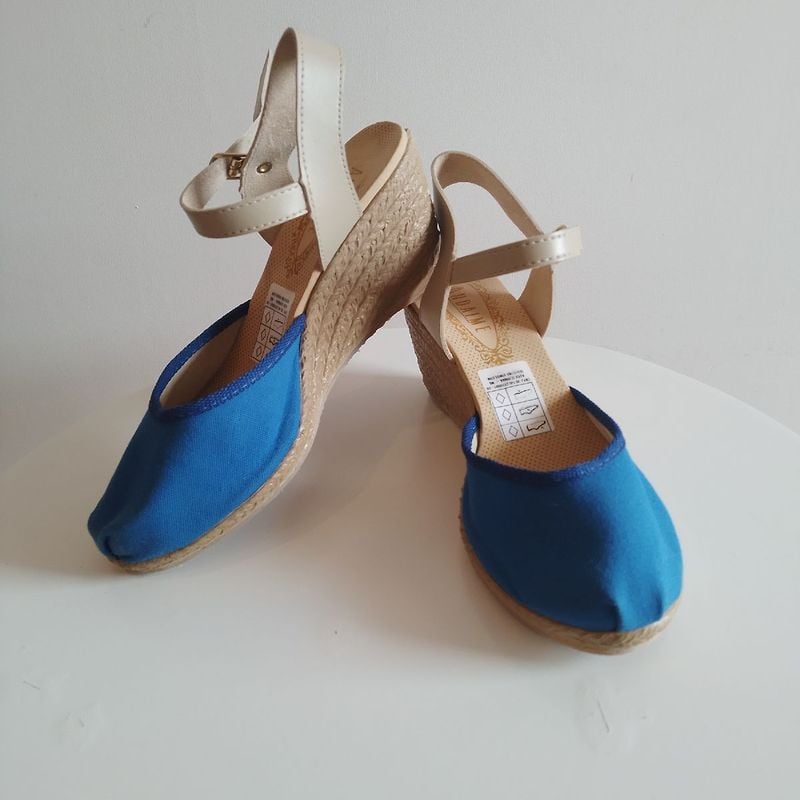 Sandalia anabela azul store royal