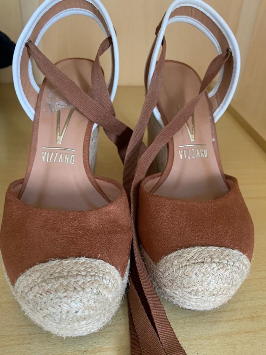 sandalia anabela vizzano marrom