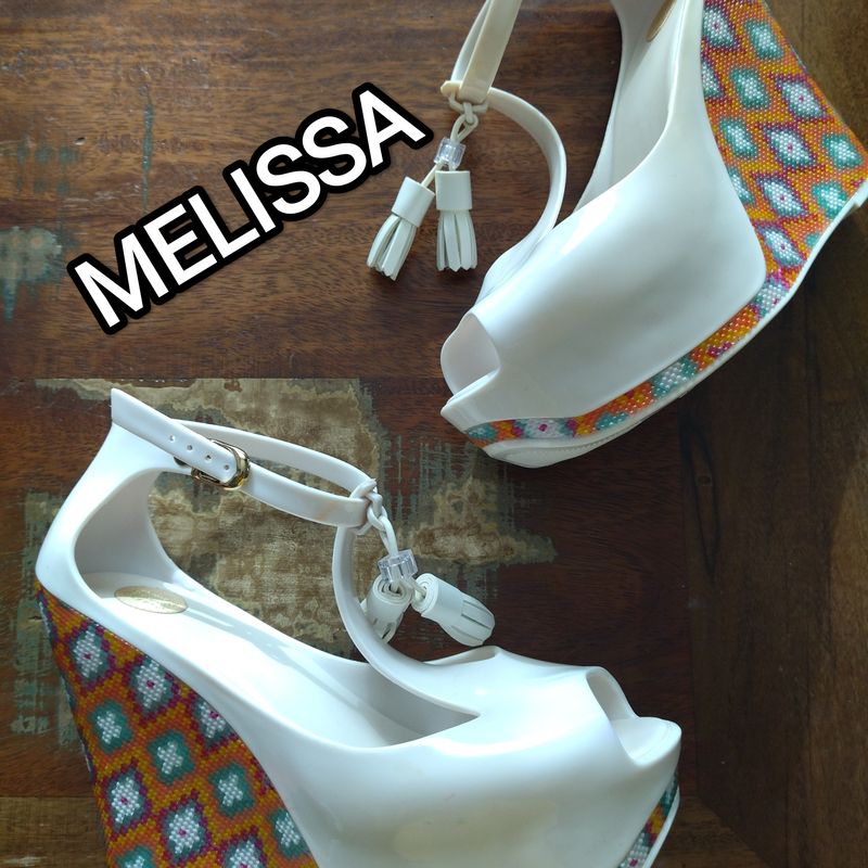 Sandalia anabela hot sale melissa