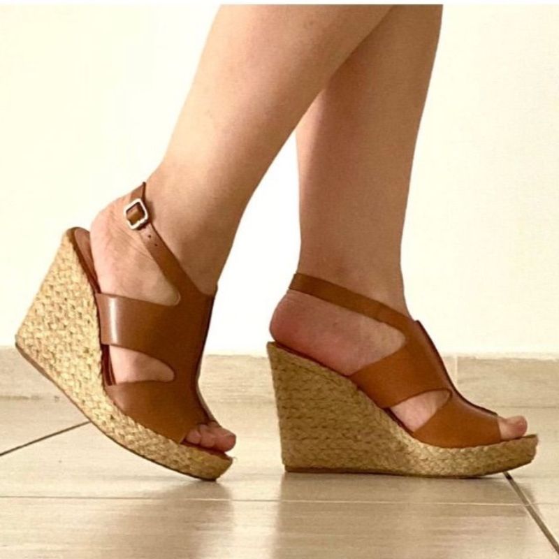 Sandália Anabela Shoestock 36 Couro Shoestock Usado 111061298