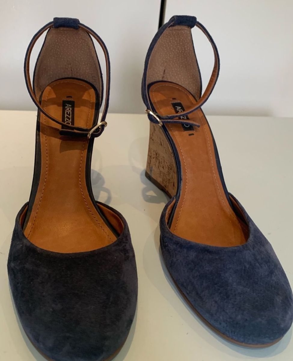 sandalia arezzo camurça