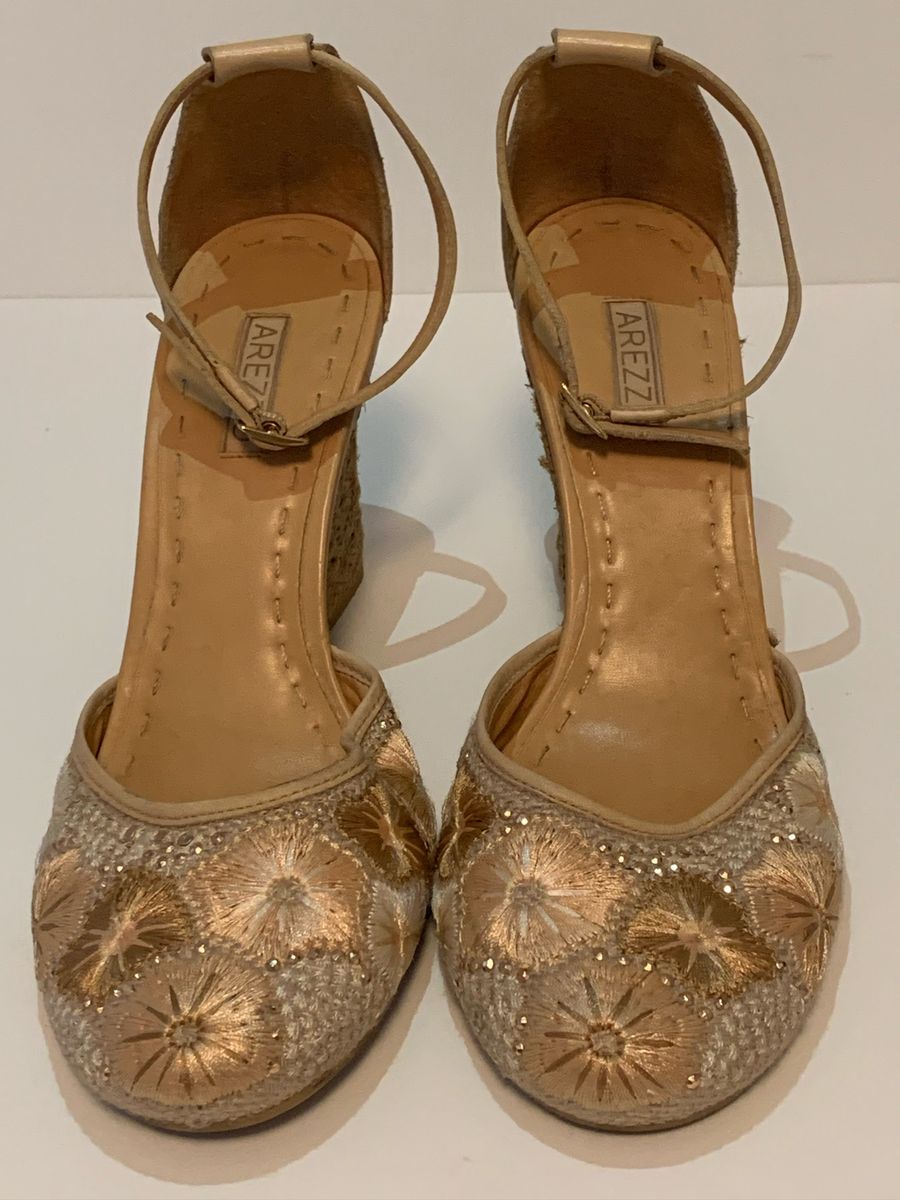 sandalia salto de corda arezzo