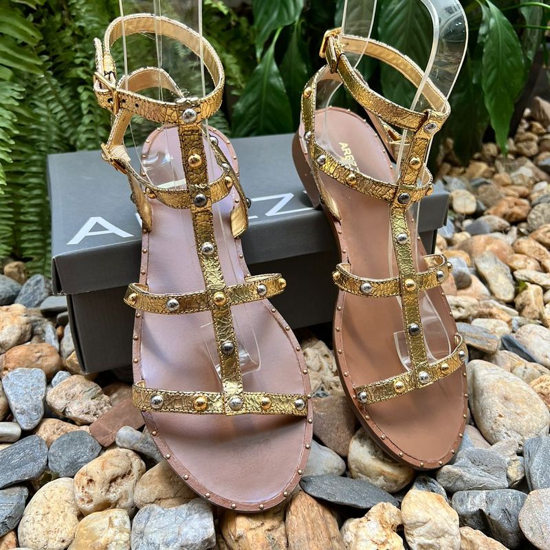 Sand lia Arezzo Rasteira Dourada Couro Gladiadora Studs Sand lia Feminina Arezzo Nunca Usado 95243407 enjoei