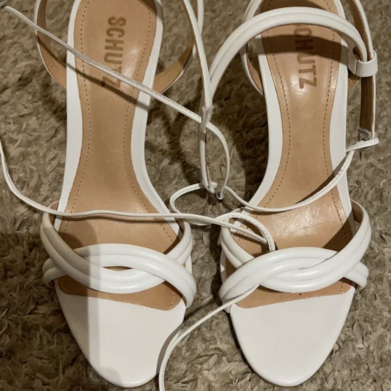 Sandália Branca Salto Alto Schutz Schutz Usado 68602174 enjoei