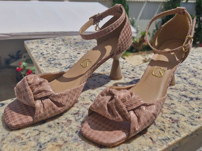 sandália carmen steffens nude - outros carmen steffens