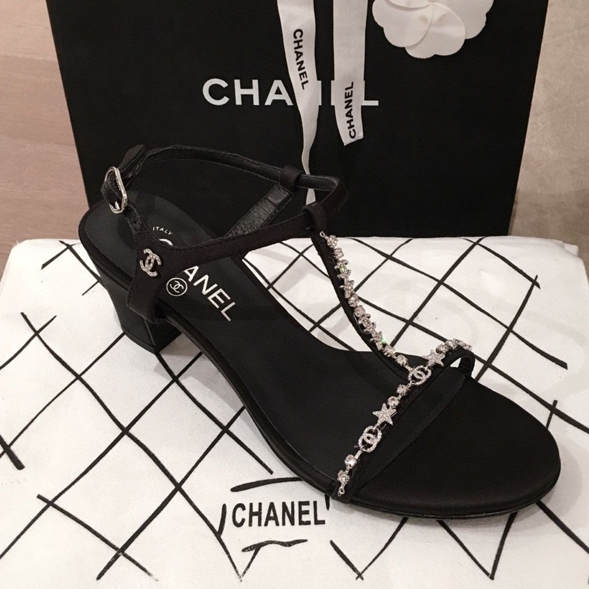 Sandália Chanel | Sandália Feminina Chanel Nunca Usado 42973550 | enjoei