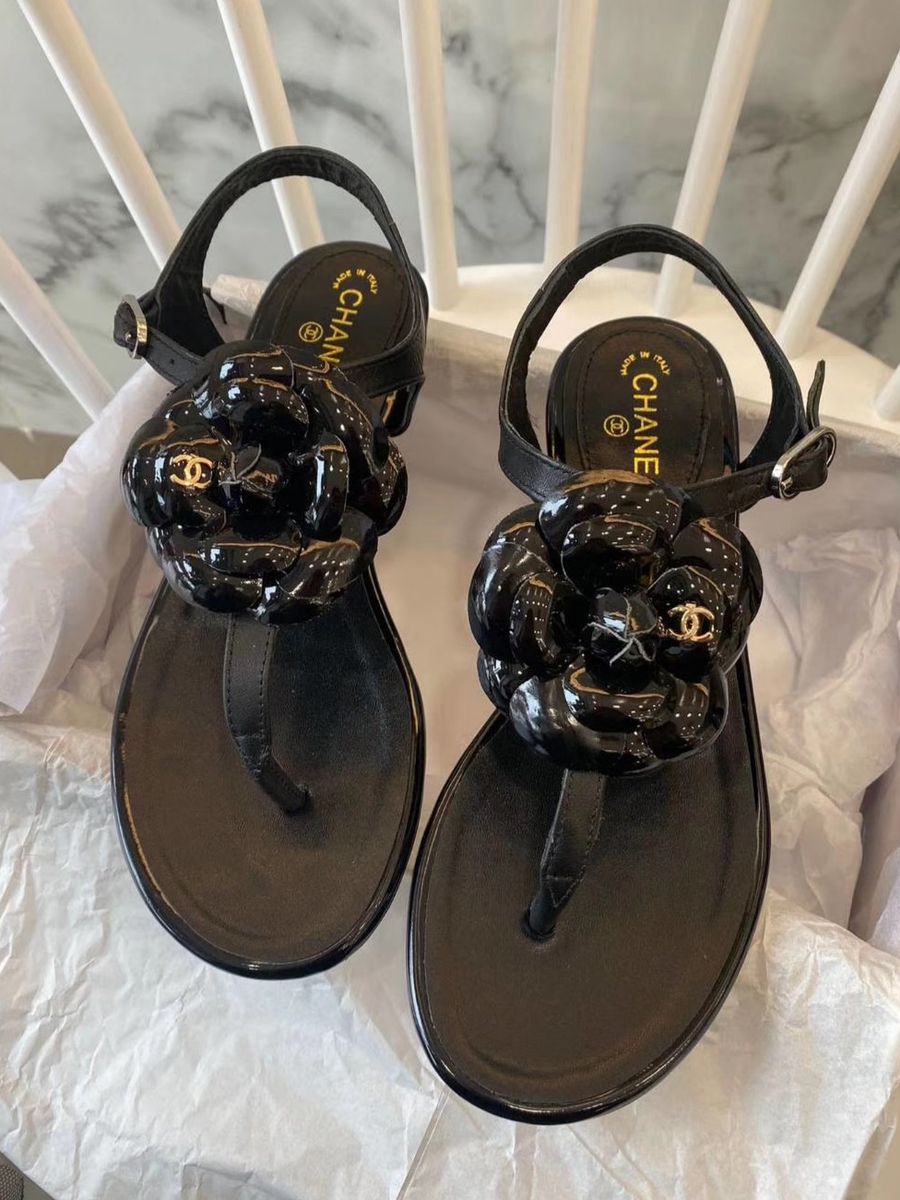 sandalia chanel