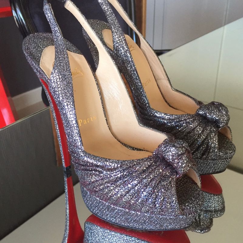 Louboutin noiva best sale