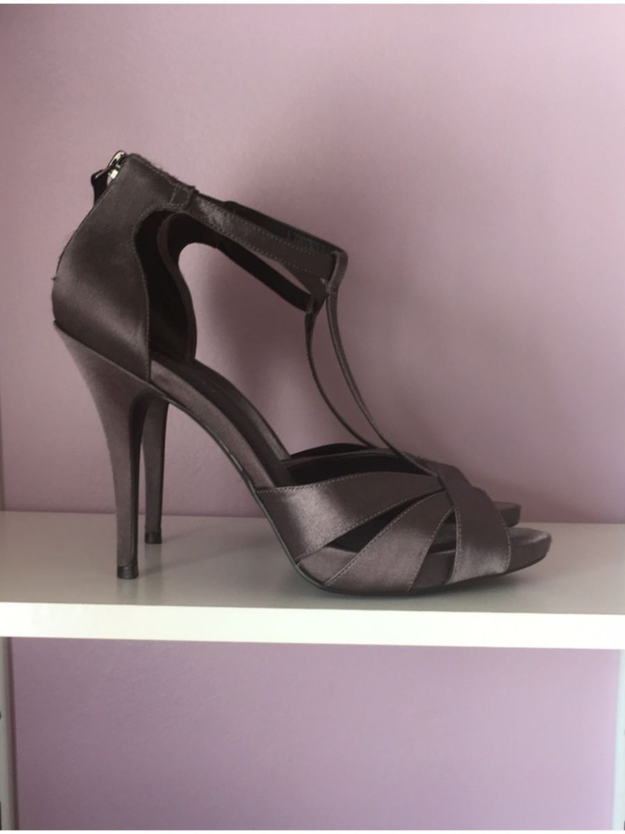 sandalias de festa arezzo