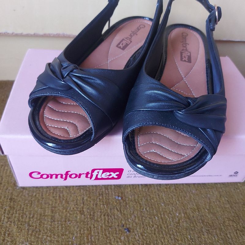 Sandália Couro Preto  Sapato Feminino Comfortflex Usado 90483678