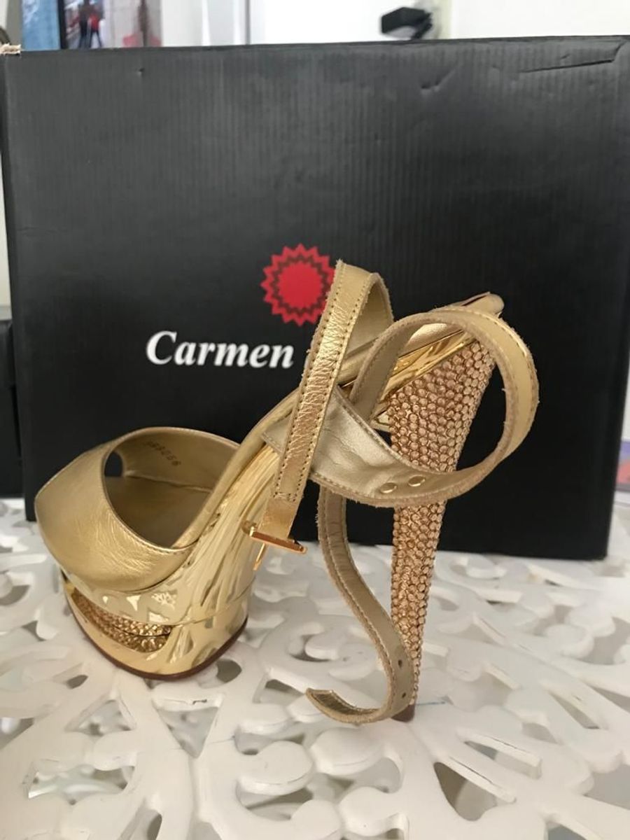 sandalia de salto carmen steffens